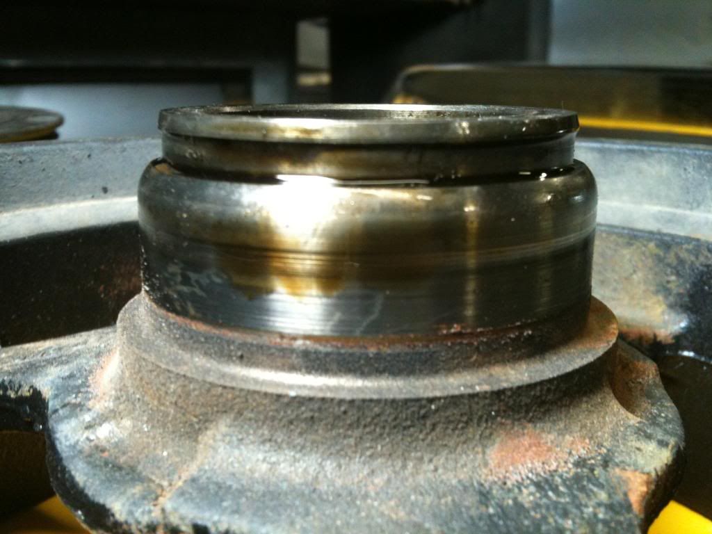 LS3 Harmonic Balancer has a notch and the L92 harmonic Balancer doesen